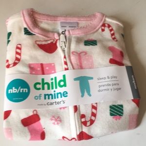 Newborn girls Christmas sleep & play